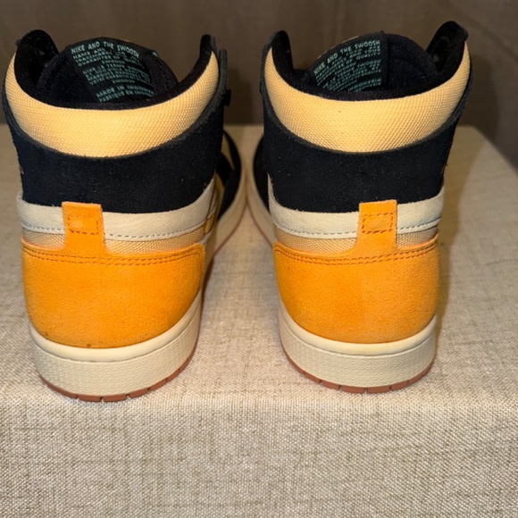 Nike | Air Jordan 1 Zoom CMFT 2 | Size M8.5/W10 - Picture 7 of 8